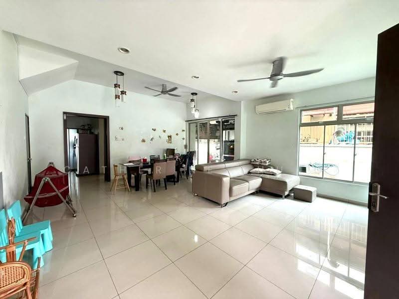 Semi-Detached House for Sale in Horizon Hills (Iskandar Puteri (Nusajaya)) - Catherine Thung - Living Room - PropertyGuru.com.my