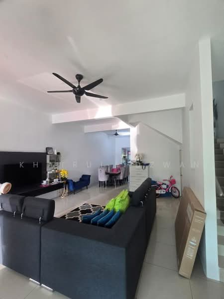 Terraced House for Sale in Taman Desa Rhu (Sikamat) - Khairul Idzwan - Living Room - PropertyGuru.com.my