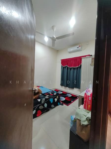 Terraced House for Sale in Taman Desa Rhu (Sikamat) - Khairul Idzwan - Bedroom - PropertyGuru.com.my