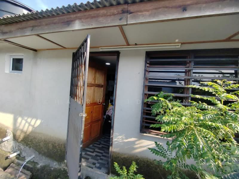 Terraced House for Sale in Taman Desa Rhu (Sikamat) - Khairul Idzwan - Exterior - PropertyGuru.com.my