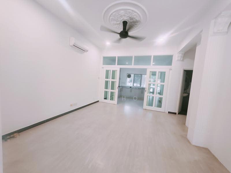 Rumah Teres 2.5-Tingkat untuk Disewa di Valencia (Sungai Buloh) - Pinky Choong - Living Room - PropertyGuru.com.my