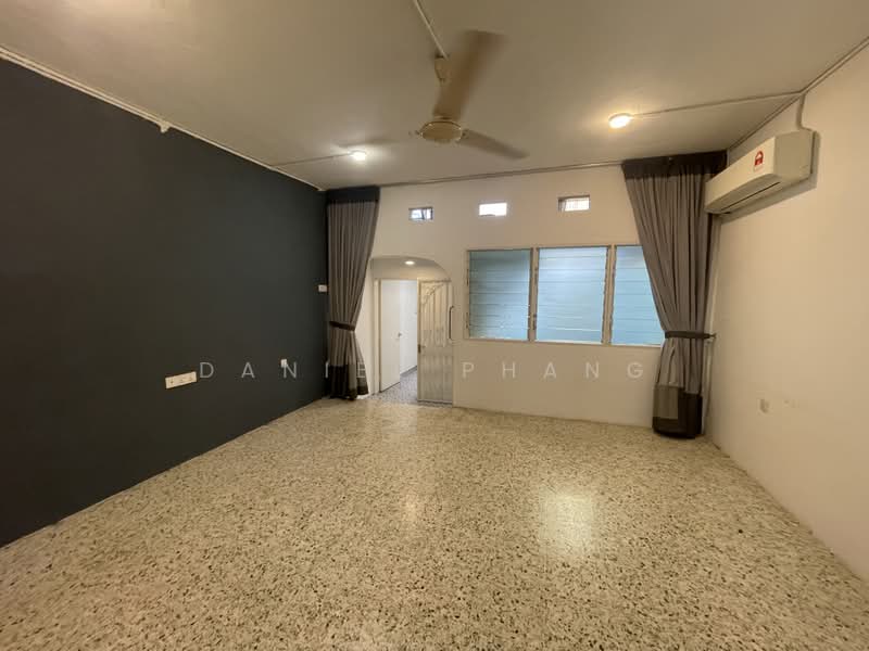 Shop / Office untuk Disewa di George Town (Penang) - Daniel Phang - Interior - PropertyGuru.com.my