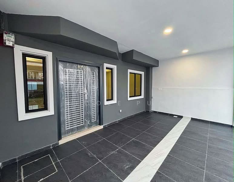 Rumah Teres 2-Tingkat untuk Dijual di Taman Anggerik (Johor Bahru) - Nicole Pua - Exterior - PropertyGuru.com.my