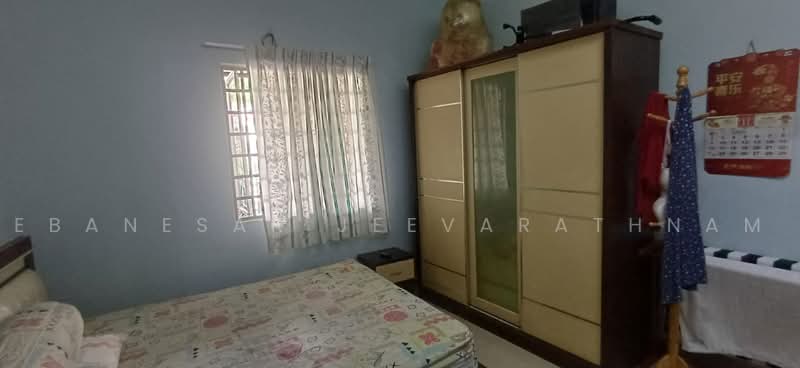 1-storey Terraced House for Sale in Seremban (Negeri Sembilan) - Ebanesar Jeevarathnam - Bedroom - PropertyGuru.com.my