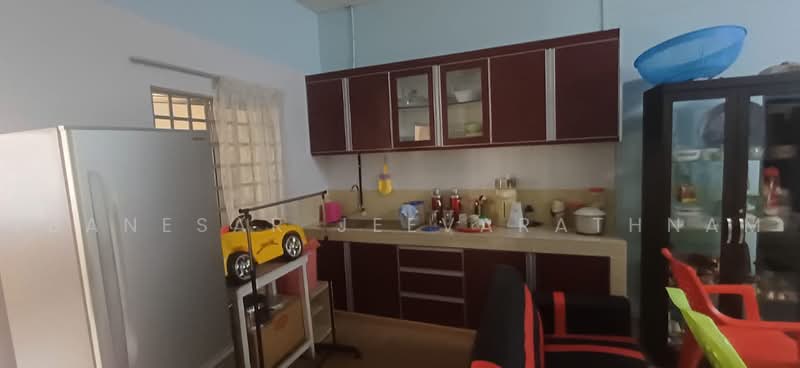 1-storey Terraced House for Sale in Seremban (Negeri Sembilan) - Ebanesar Jeevarathnam - Kitchen - PropertyGuru.com.my