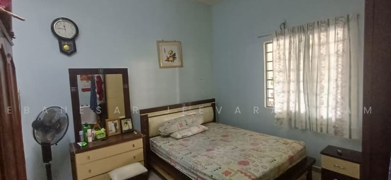 1-storey Terraced House for Sale in Seremban (Negeri Sembilan) - Ebanesar Jeevarathnam - Bedroom - PropertyGuru.com.my
