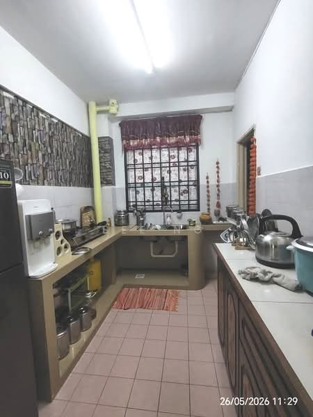 Pangsapuri untuk Dijual di Sri Selera Court Apartment - Bee Ng - Kitchen - PropertyGuru.com.my