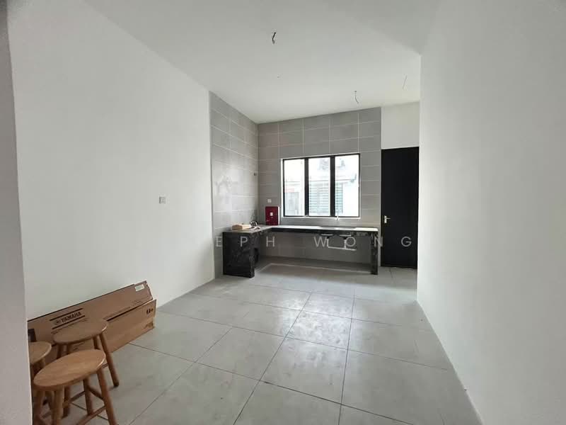 Rumah Teres 2-Tingkat untuk Dijual di Tambun (Perak) - Joseph Wong - Kitchen - PropertyGuru.com.my