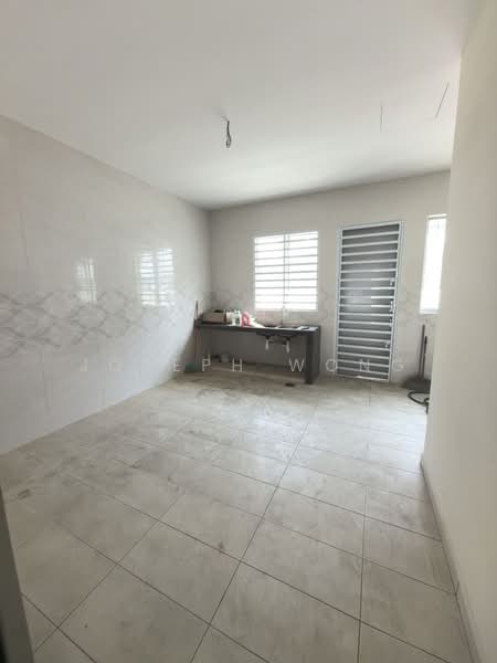 Rumah Teres 2-Tingkat untuk Dijual di Bandar Baru Sri Klebang (Chemor) - Joseph Wong - Kitchen - PropertyGuru.com.my