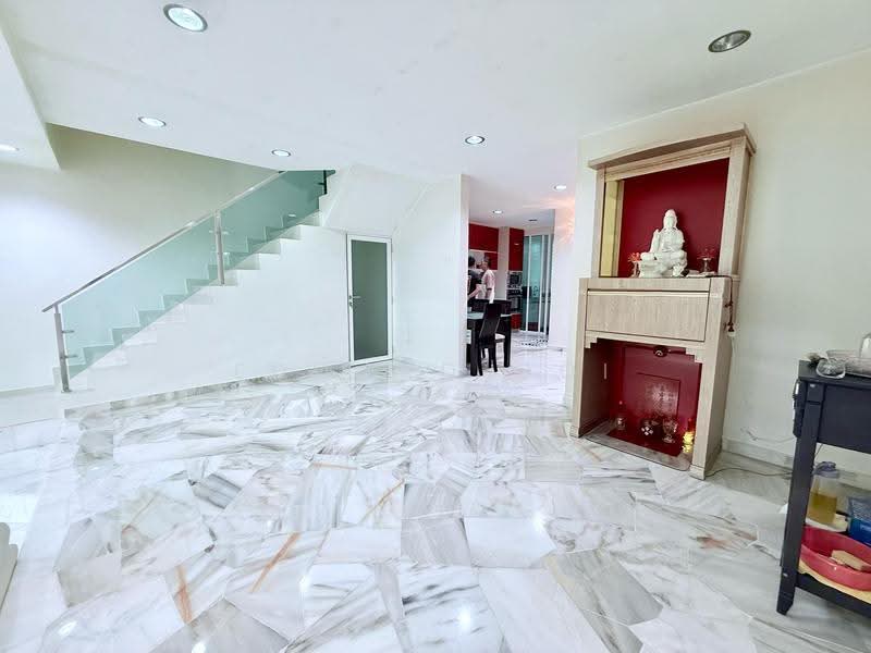 2-storey Terraced House for Sale in Palm Walk (Bandar Sungai Long) - Edward Ooi - Living Room - PropertyGuru.com.my