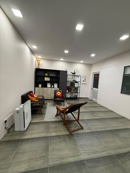 Shop / Office untuk Dijual di Taman Mount Austin (Tebrau) - Wan Ning - Living Room - PropertyGuru.com.my