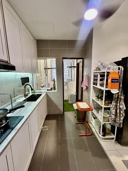 Condominium for Sale at 7 Tree Seven Residence - Norafian SMH - Kitchen - PropertyGuru.com.my