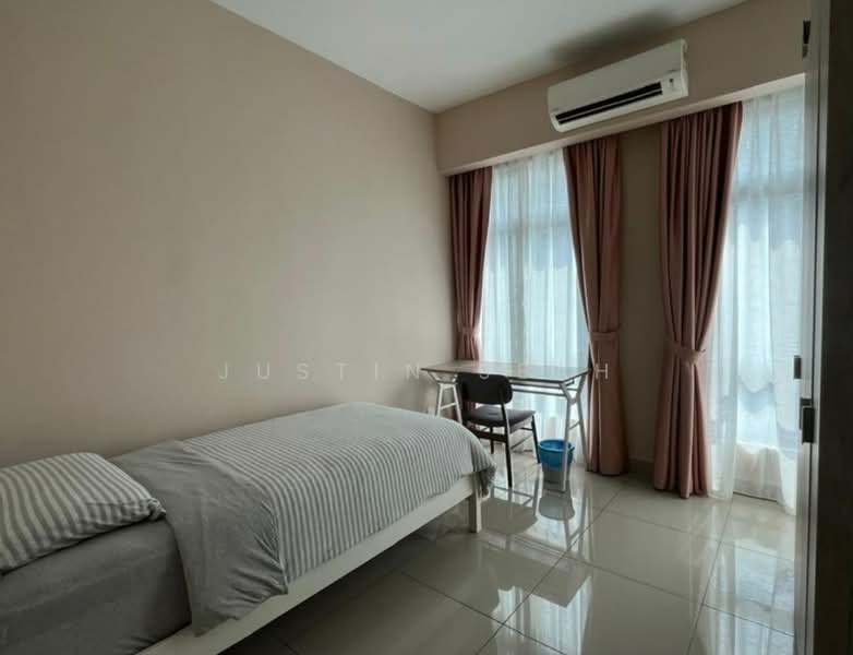 Kediaman Servis untuk Disewa di Pearl Suria - Justin Seah - Bedroom - PropertyGuru.com.my