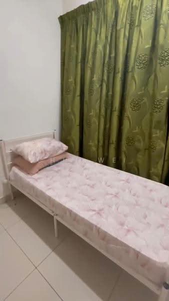 Kediaman Servis untuk Dijual di You Residences @ You City - Chun Wei - Bedroom - PropertyGuru.com.my