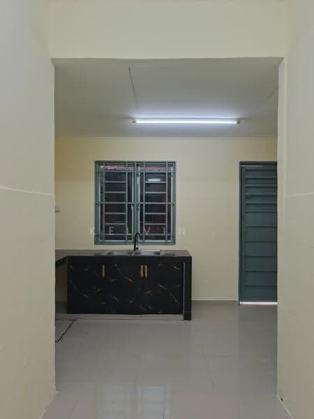 Rumah Teres 1-Tingkat untuk Dijual di Bukit Sentosa (Rawang) - Kelvin . - Kitchen - PropertyGuru.com.my