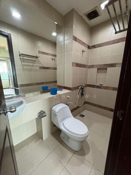 2-storey Terraced House for Sale in Bukit Rahman Putra (Sungai Buloh) - Ethan Swe - Bathroom - PropertyGuru.com.my