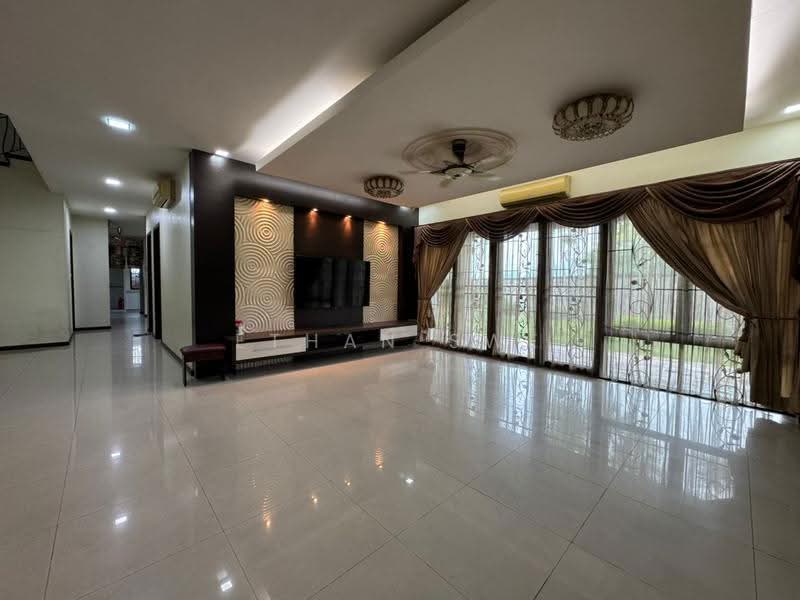 2-storey Terraced House for Sale in Bukit Rahman Putra (Sungai Buloh) - Ethan Swe - Living Room - PropertyGuru.com.my