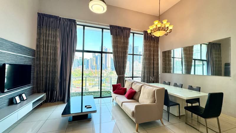 Kediaman Servis untuk Disewa di Setia SKY Residences - Weis Oon - Living Room - PropertyGuru.com.my
