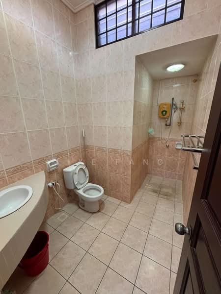 2-storey Terraced House for Rent in jalan song (Kuching) - Mike Pang - PropertyGuru.com.my