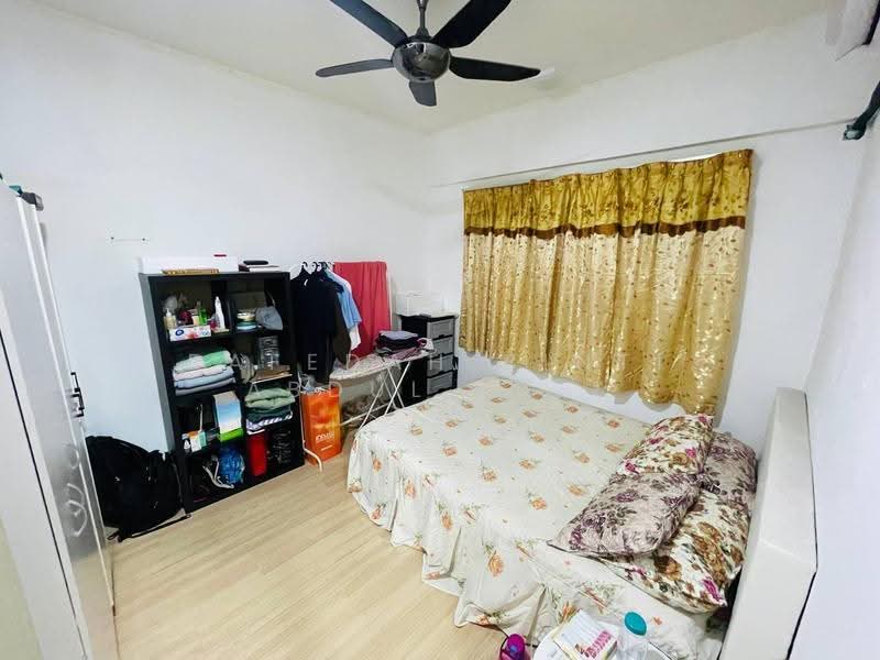 Service Residence for Sale at Residensi Alami - Rafedah Binti Abdul Aziz - Bedroom - PropertyGuru.com.my