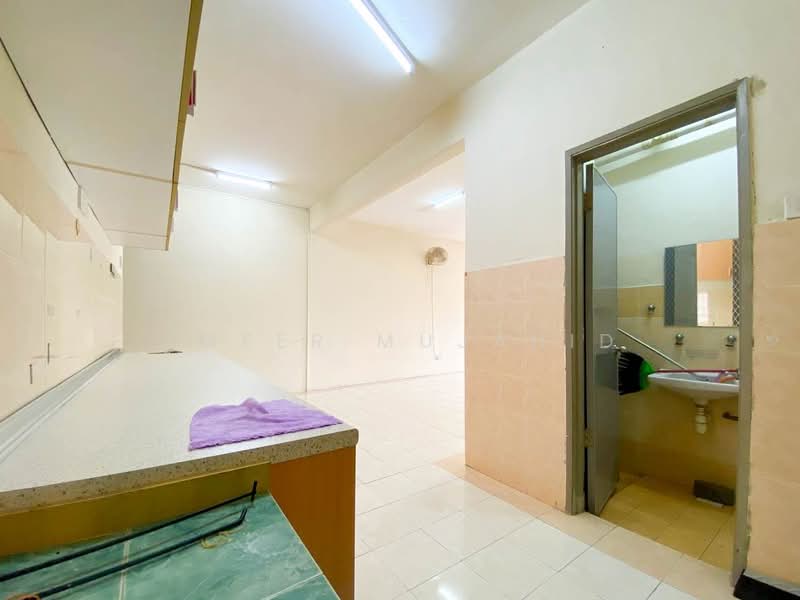 Pangsapuri untuk Disewa di Bayu Villa - Ameer Mujahid - Kitchen - PropertyGuru.com.my