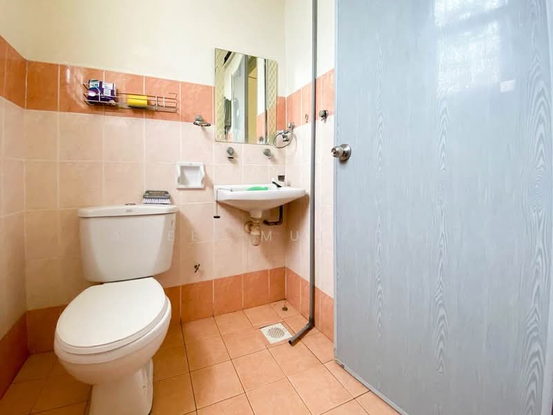 Pangsapuri untuk Disewa di Bayu Villa - Ameer Mujahid - Bathroom - PropertyGuru.com.my