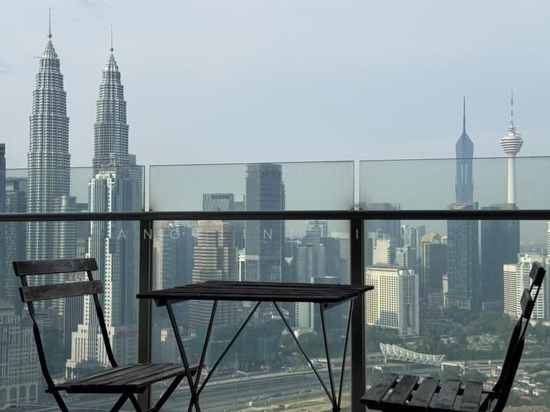 Kediaman Servis untuk Disewa di Setia SKY Residences - Angeline LIEW - Balcony - PropertyGuru.com.my