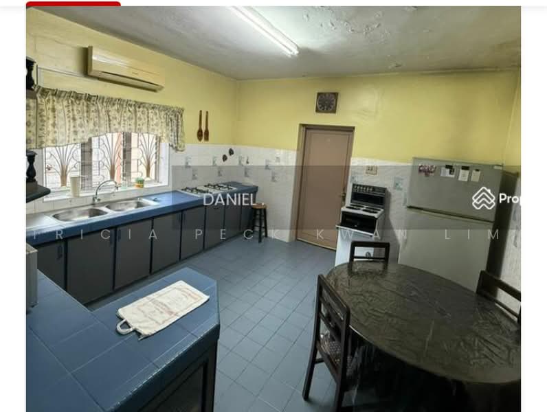 Bungalow House for Sale in Federal Hill (Bangsar) - Tricia Peck Kwan Lim - Kitchen - PropertyGuru.com.my