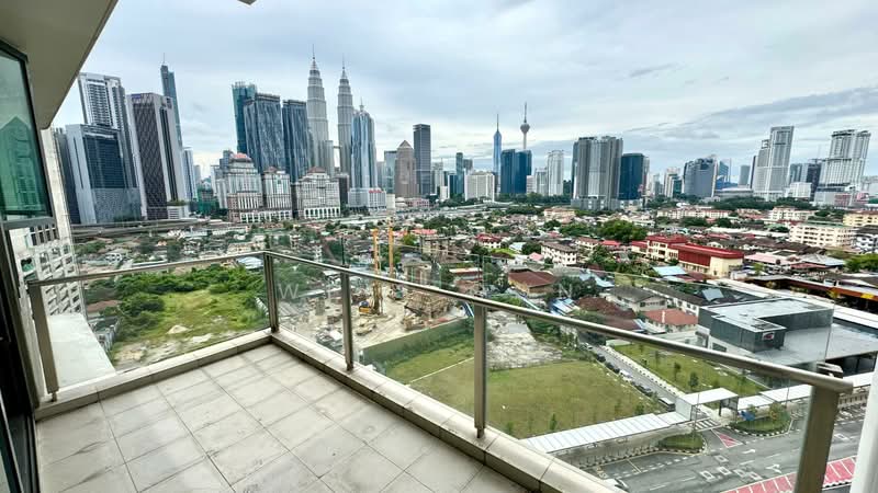 Kediaman Servis untuk Disewa di Setia SKY Residences - Weis Oon - Balcony - PropertyGuru.com.my
