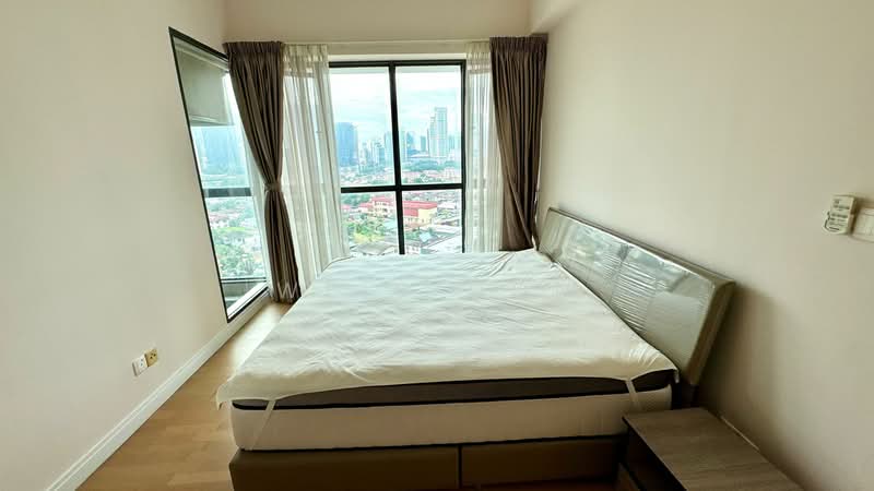 Kediaman Servis untuk Disewa di Setia SKY Residences - Weis Oon - Bedroom - PropertyGuru.com.my
