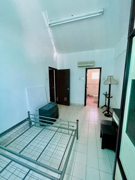 Pangsapuri untuk Disewa di Vista Seri Putra - Peter Tan - PropertyGuru.com.my