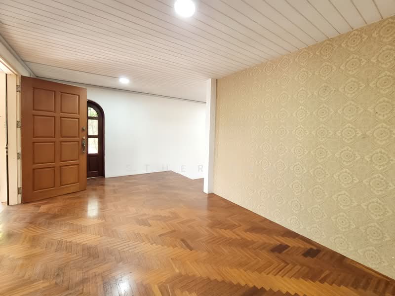 Bungalow House untuk Disewa di Taman Duta (Bukit Tunku (Kenny Hills)) - Esther Tan - Entrance - PropertyGuru.com.my