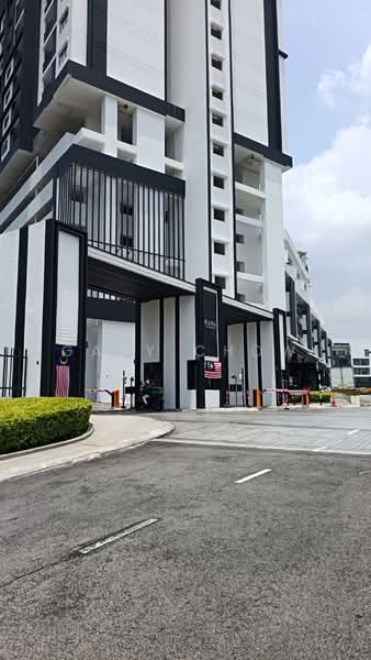 Kediaman Servis untuk Dijual di Hana @ Eco Ardence - Gary Chow - Exterior - PropertyGuru.com.my
