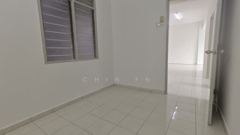 Pangsapuri untuk Dijual di Kiara Apartment - CHIN FN - Interior - PropertyGuru.com.my
