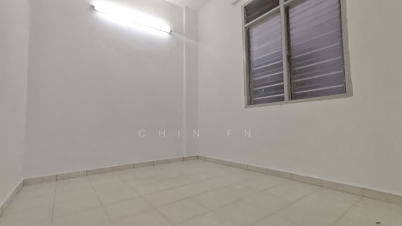 Pangsapuri untuk Dijual di Kiara Apartment - CHIN FN - Interior - PropertyGuru.com.my