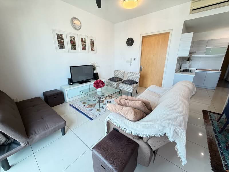 Kediaman Servis untuk Disewa di Setia SKY Residences - Weis Oon - Living Room - PropertyGuru.com.my
