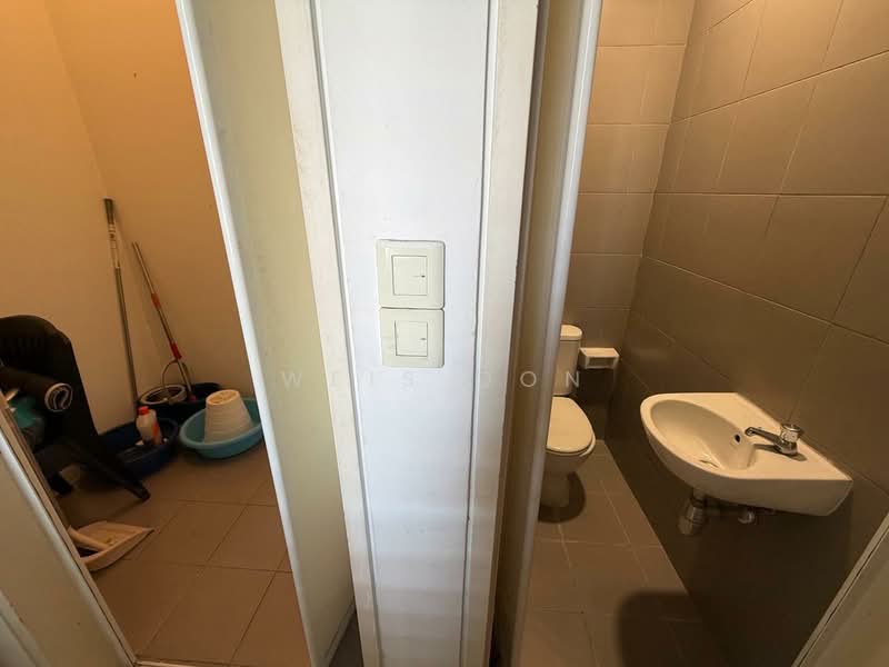 Kediaman Servis untuk Disewa di Setia SKY Residences - Weis Oon - Bathroom - PropertyGuru.com.my