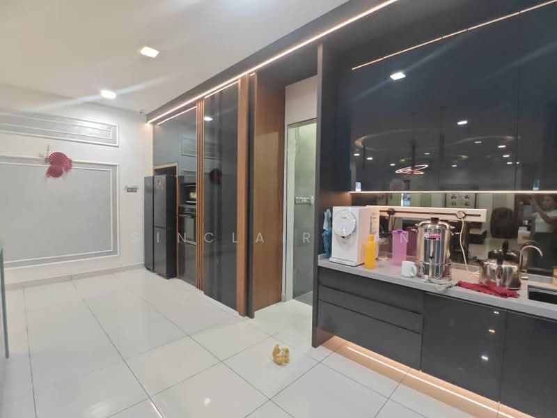 Bungalow House untuk Dijual di Bandar Botanic (Klang) - Sinclair Tan - Kitchen - PropertyGuru.com.my