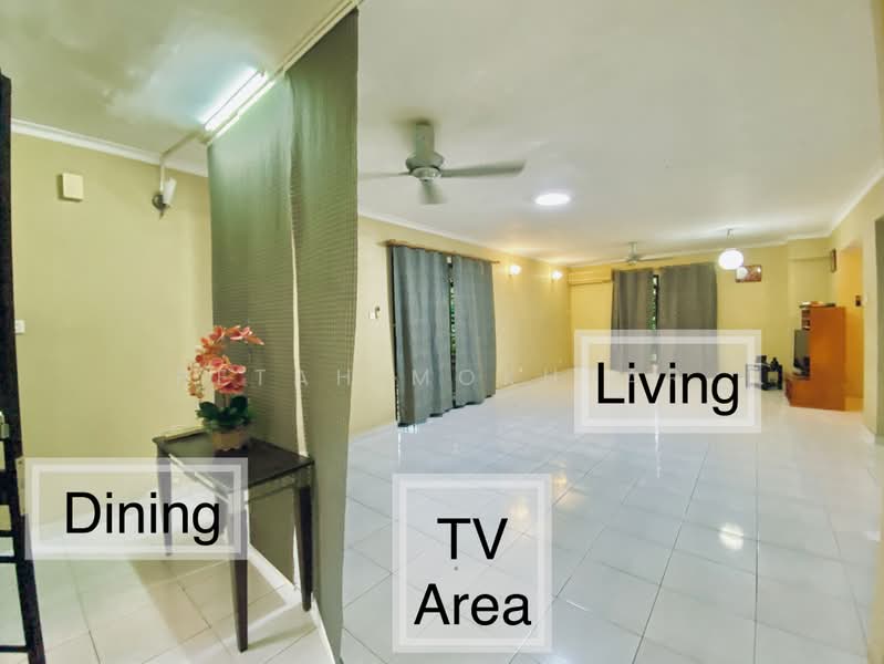 Rumah Teres 2.5-Tingkat untuk Dijual di Presint 8 (Putrajaya) - PETAH MOKHTAR - Living Room - PropertyGuru.com.my