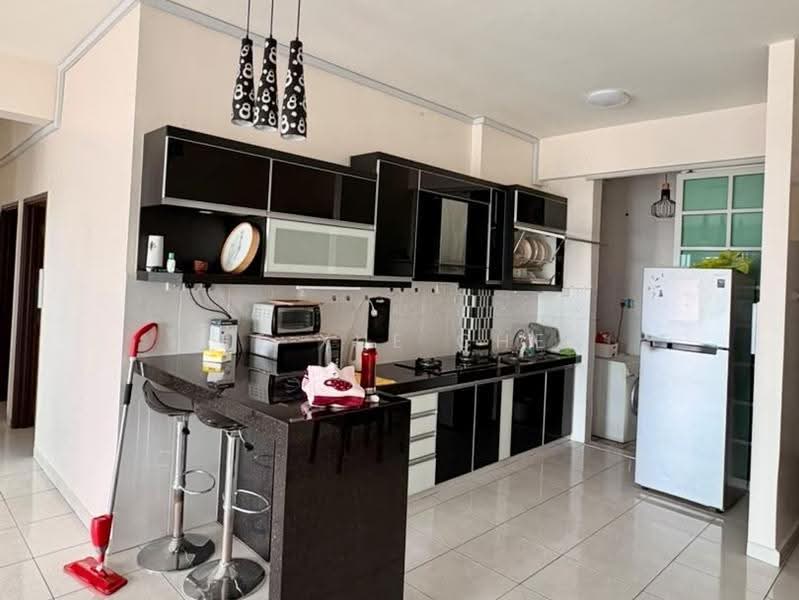 Condominium for Rent at The Brezza - Lee Xue Chen - Kitchen - PropertyGuru.com.my