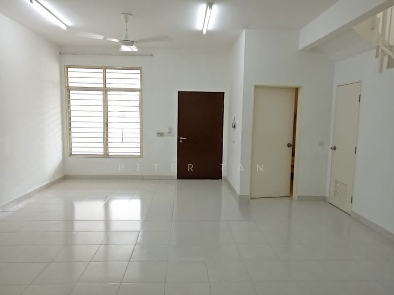 Rumah Teres 2-Tingkat untuk Disewa di Setia Ecohill (Semenyih) - Peter Tan - Living Room - PropertyGuru.com.my