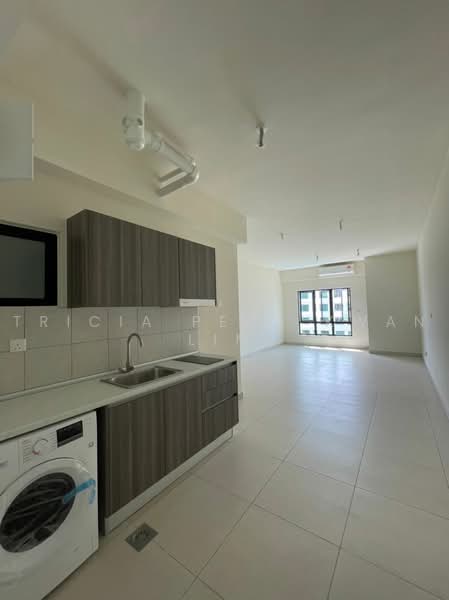 Kediaman Servis untuk Dijual di Edusphere - Tricia Peck Kwan Lim - Kitchen - PropertyGuru.com.my