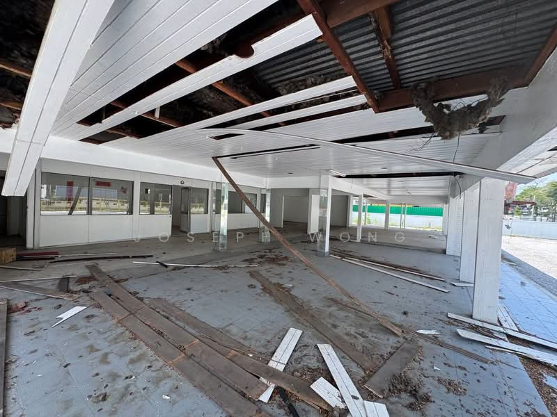 Commercial Bungalow for Rent in Taman Gopeng (Ipoh) - Joseph Wong - Interior - PropertyGuru.com.my