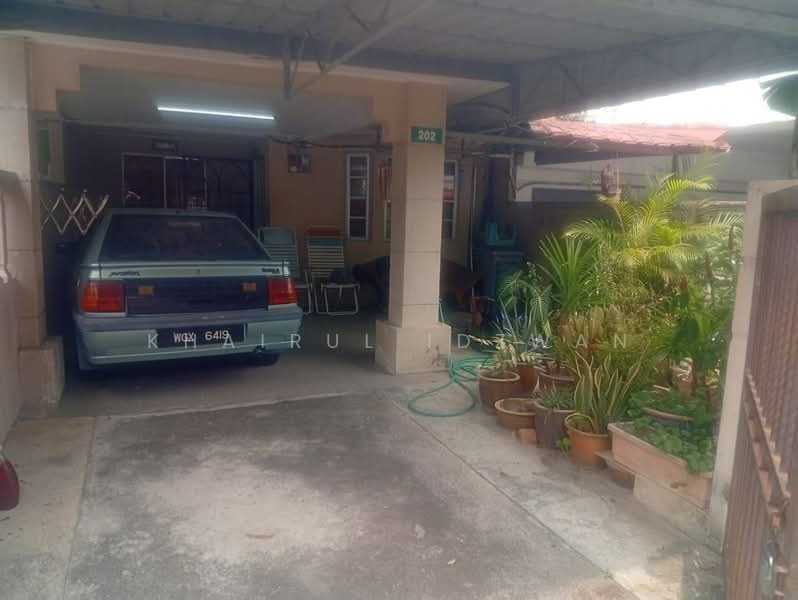 Rumah Teres untuk Dijual di Bandar Baru Senawang (Senawang) - Khairul Idzwan - Exterior - PropertyGuru.com.my