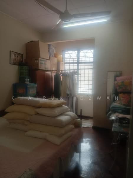 Rumah Teres untuk Dijual di Bandar Baru Senawang (Senawang) - Khairul Idzwan - Bedroom - PropertyGuru.com.my