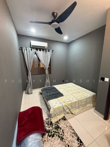 Kondominium untuk Disewa di Oasis 2 Residence - Ruqayyah Hashim - Bedroom - PropertyGuru.com.my