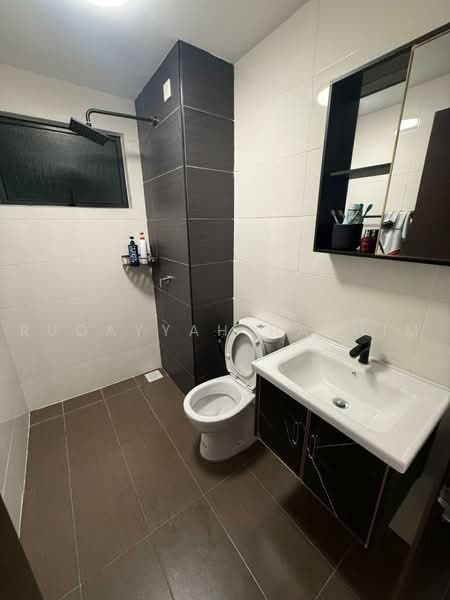 Kondominium untuk Disewa di Oasis 2 Residence - Ruqayyah Hashim - Bathroom - PropertyGuru.com.my