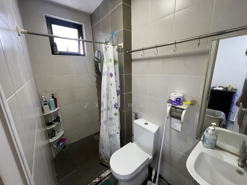 Kediaman Servis untuk Disewa di D'sands Residence - Jx Chay - Bathroom - PropertyGuru.com.my
