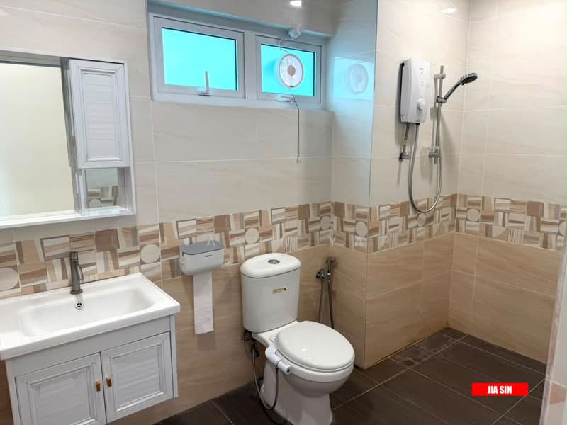 Shop for Rent in Tanjung Bungah (Penang) - Jiasin Yap - Bathroom - PropertyGuru.com.my