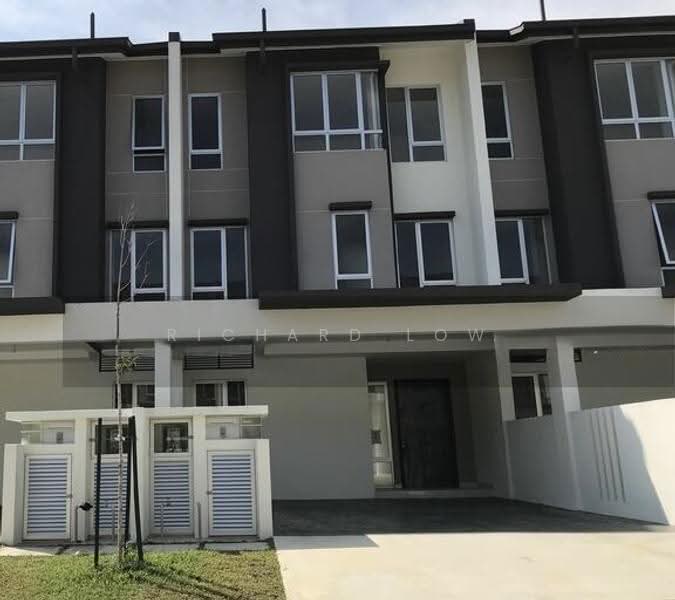 Terraced House for Sale in Bandar Tropicana Aman (Telok Panglima Garang) - Richard Low - PropertyGuru.com.my